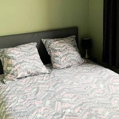 Caudry : Bel Appartement Plein Centre Zewnętrze zdjęcie