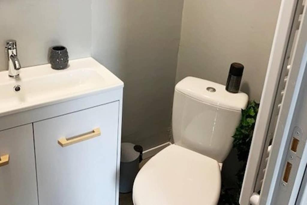 Caudry : Bel Appartement Plein Centre Zewnętrze zdjęcie