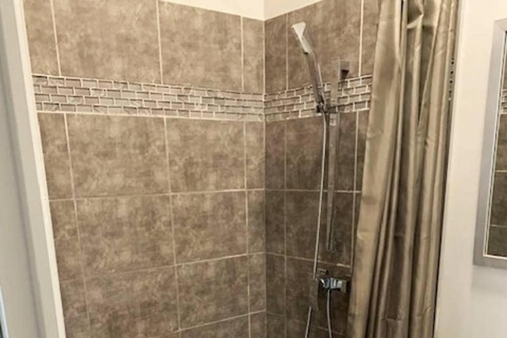 Caudry : Bel Appartement Plein Centre Zewnętrze zdjęcie